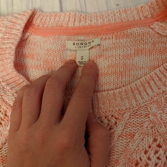 Pink Sweater - Picture 5 of 5